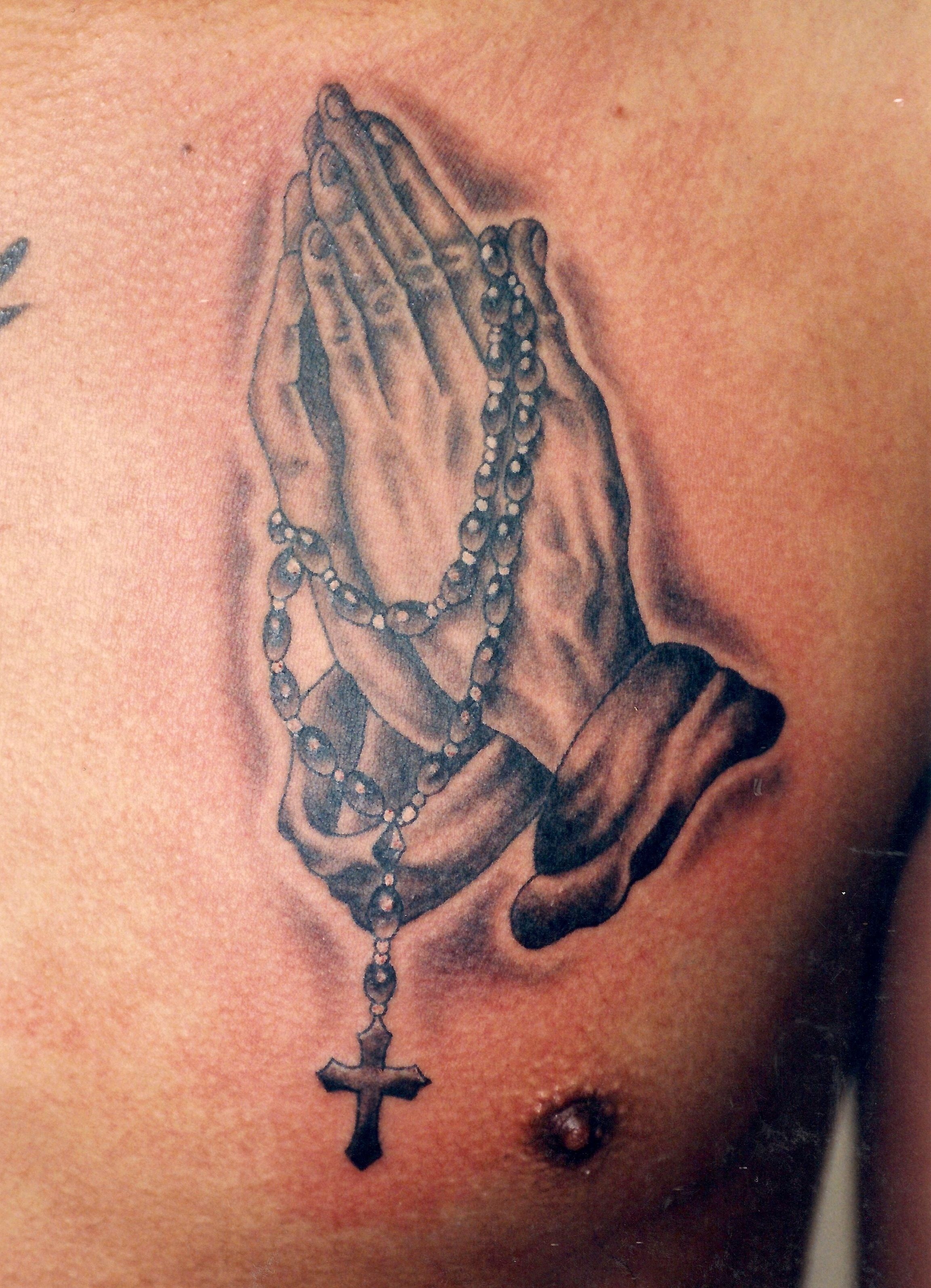 39 Cross With Praying Hands And Rosary Tattoo