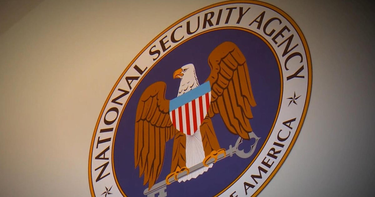 Cbs News Gets Exclusive Look Inside Nsa Data Collection Facility In Hawaii Youtube