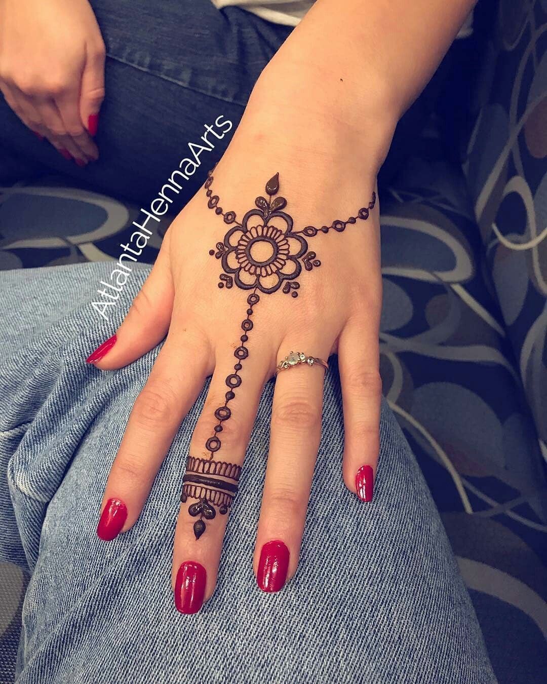 Cute Tattoo Designs For Girls On Hand