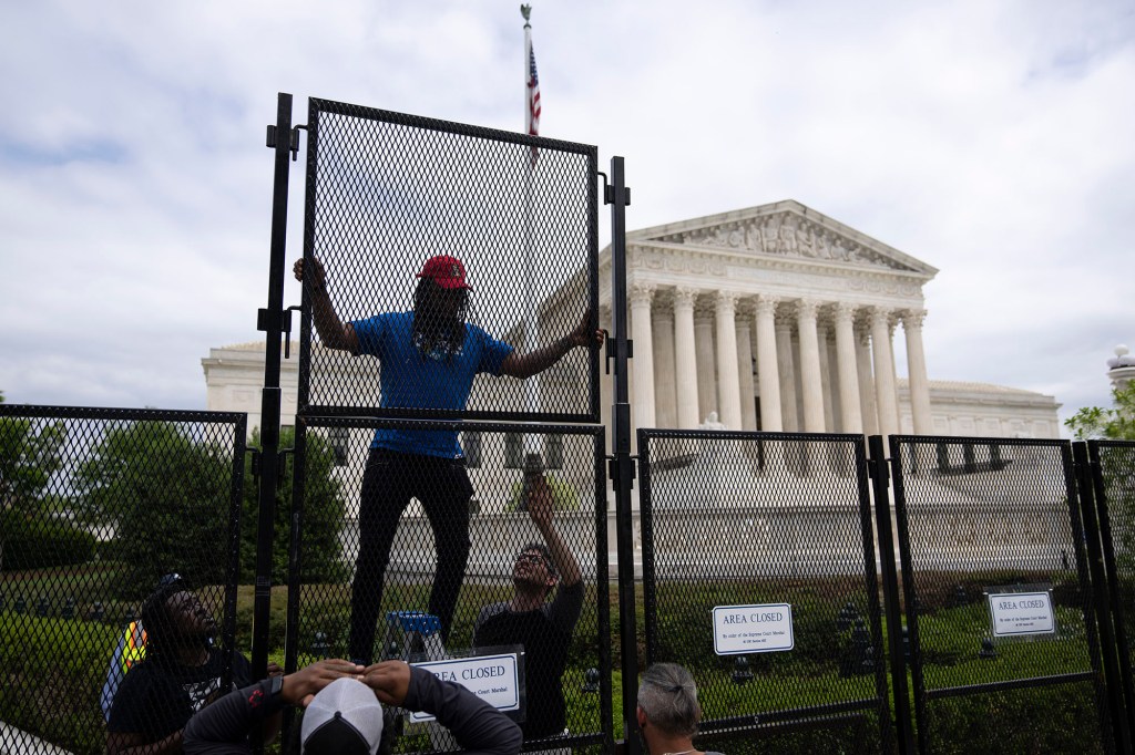 Scotus Receives Us Marshals Protection Amid Roe V Wade Mess