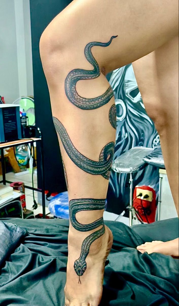 Snake Leg Tattoo Leg Snake Tattoo Bacak D Vmeleri Hayvan