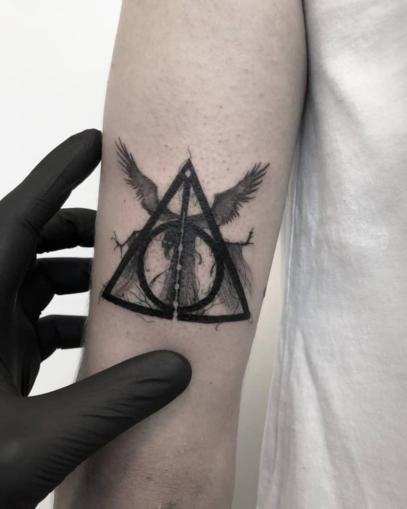 Top 50 Best Deathly Hallows Tattoos Laptrinhx News