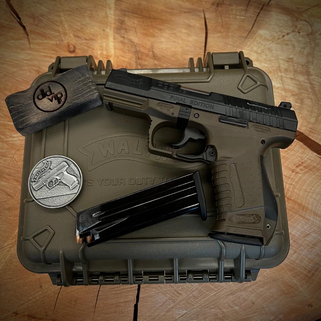 Walther P99 As Final Edition 9Mm 4 Amp Quot Two Tone Walther P99 2 Mags Amp Orig Case Semi Auto Pistols